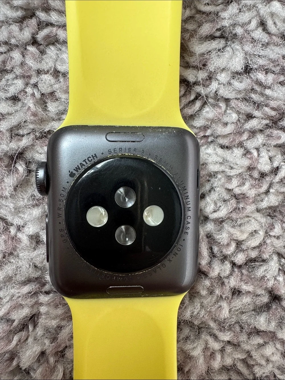 Apple Watch Series 3 - 38mm aluminum case -ion-x glass